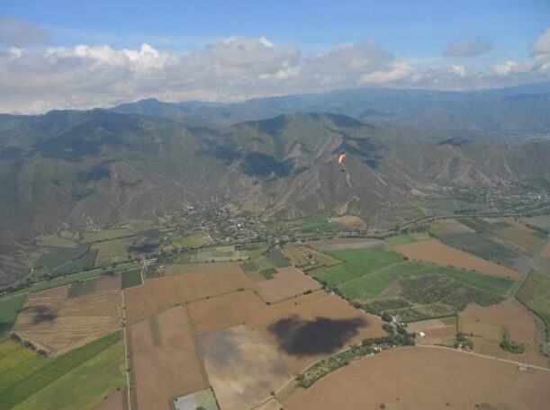 Paragliding Roldanillo